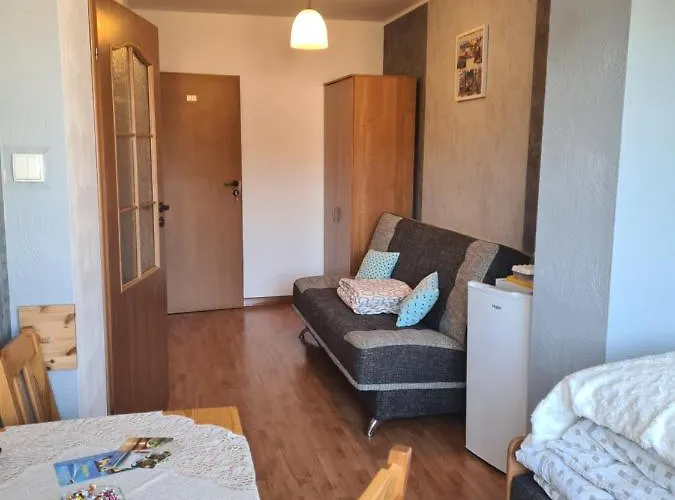 Δωμάτια σε οικογενειακή κατοικία Dom Sabina