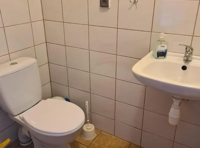 Δωμάτια σε οικογενειακή κατοικία Dom Sabina